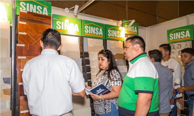 Sinsa mayorista reúne a ferreteros - Revista TYT